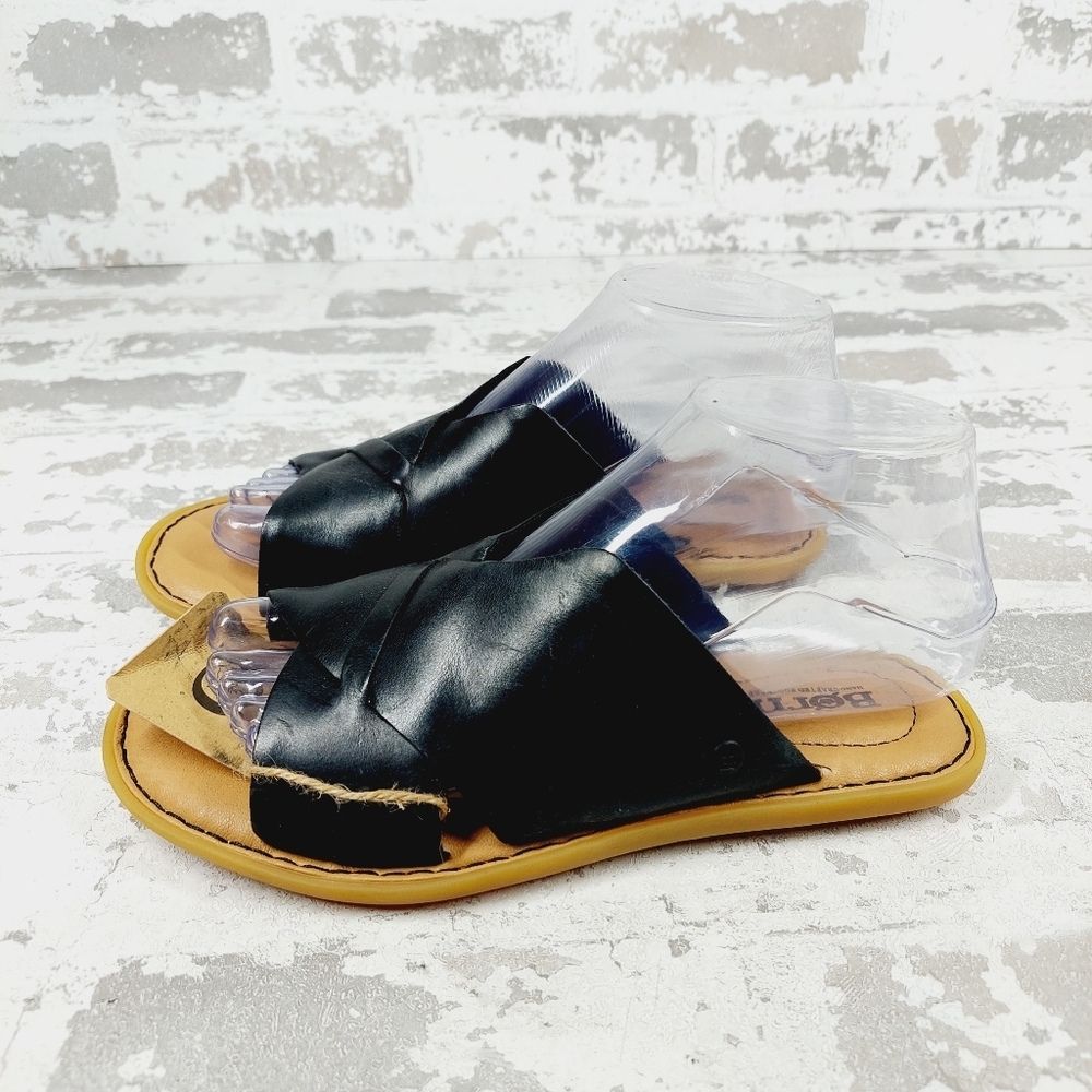 New Born Celena Black Leather Cross Strap Flat Sandals V662